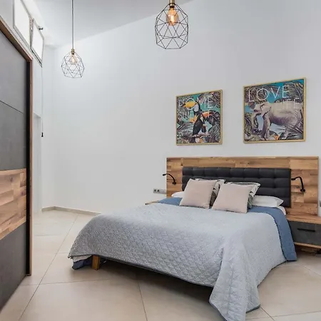 Selene Heated Indoor Pool Villa